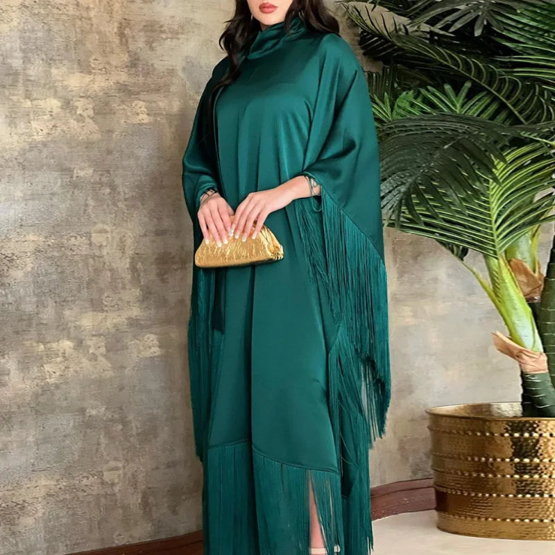 Muslim Woman Bat Sleeve Tassel Abaya Kaftan High Fashion Dresses Modest Party Evening Dress Middle East Muslim Robe